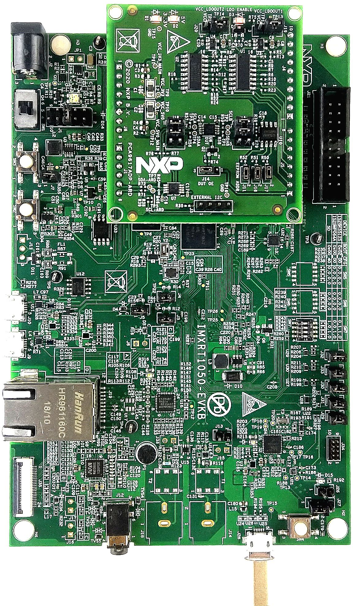 The assembly PCA9617ADP-ARD daughter board / IMXRT1050 EVK board operation